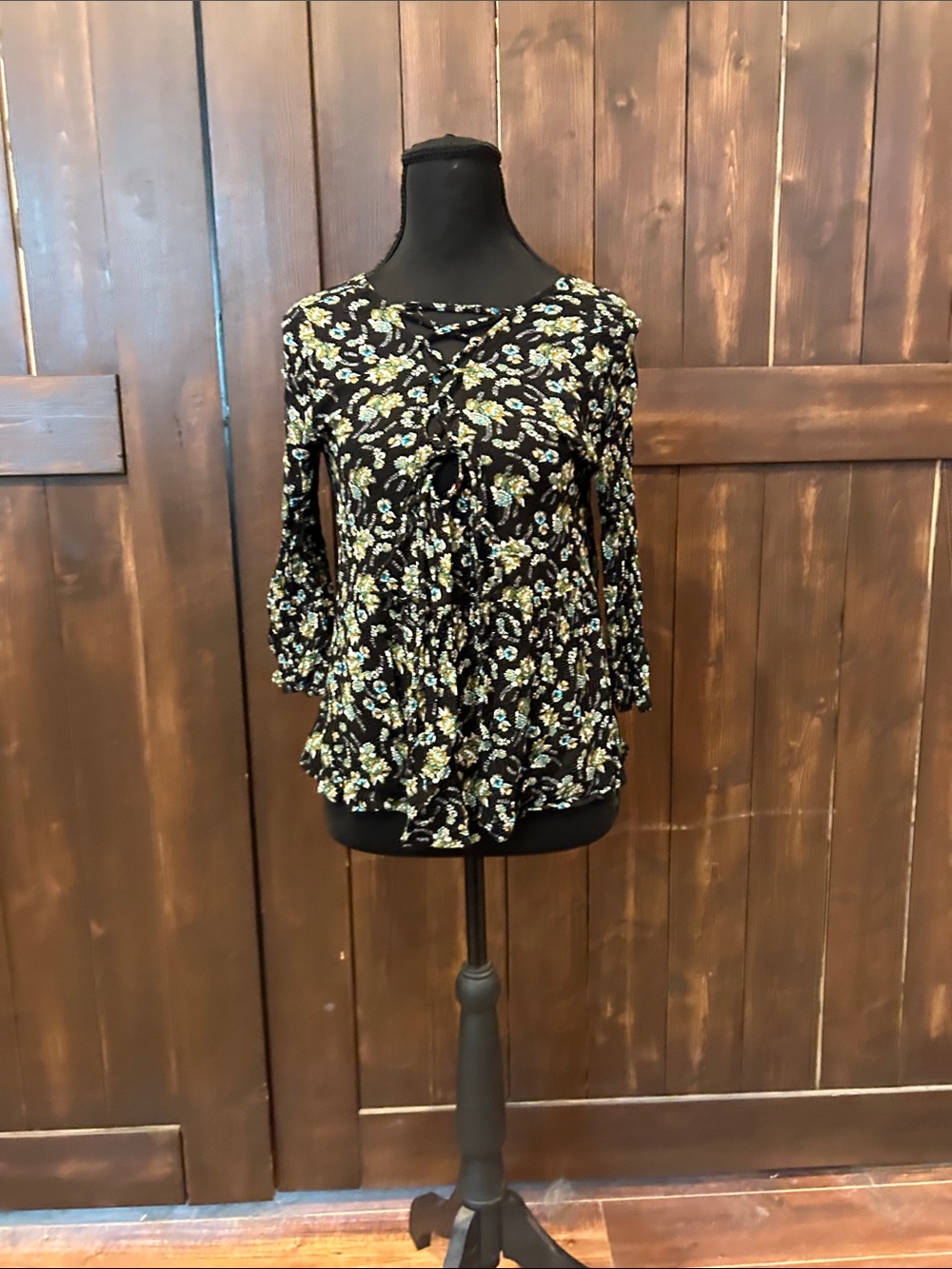 Women’s Black Floral Lace-Up Peasant Top